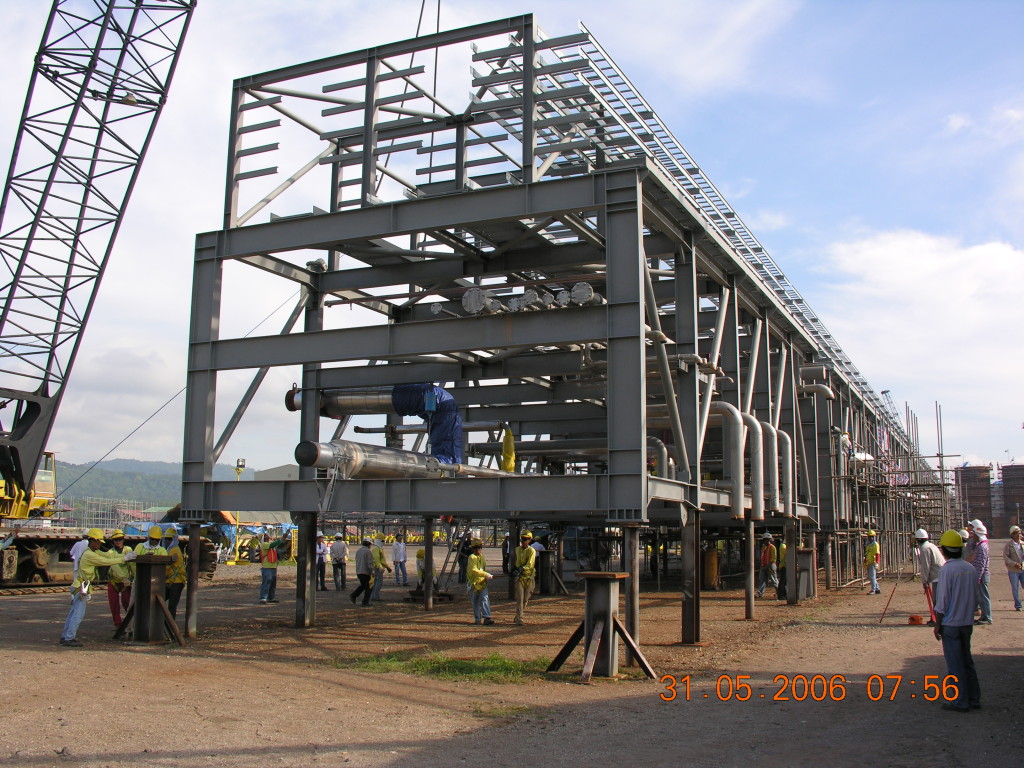Weighing of modules before loading onto the barge